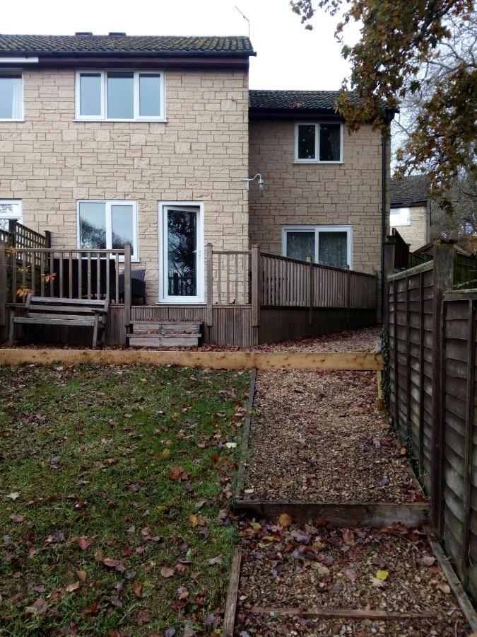 New Cottage Chalford Bagian luar foto